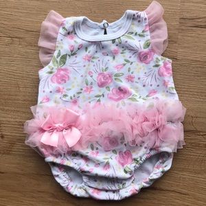 Ruffled onesie